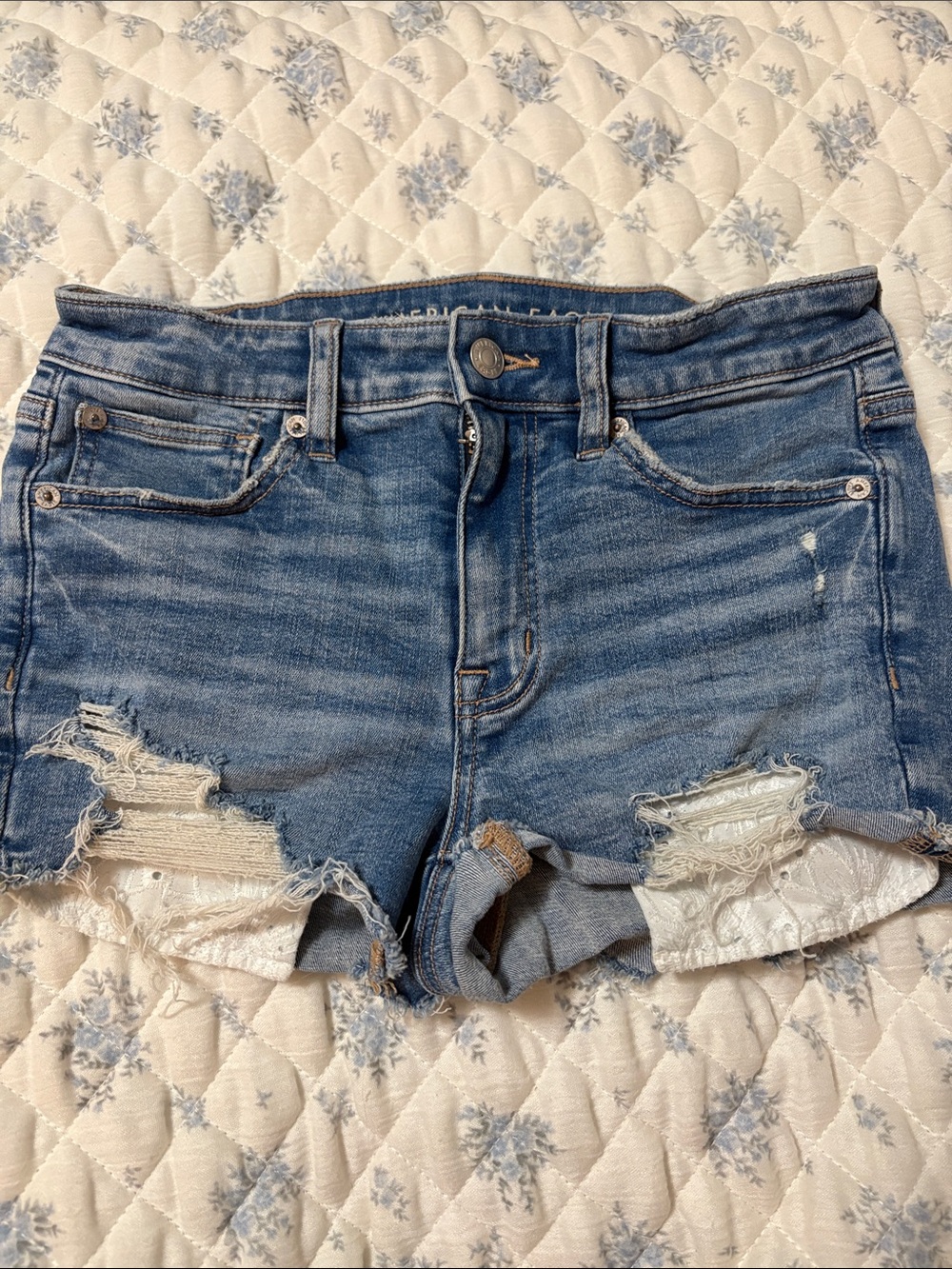 American Eagle Women’s Distressed Blue Denim Shorts